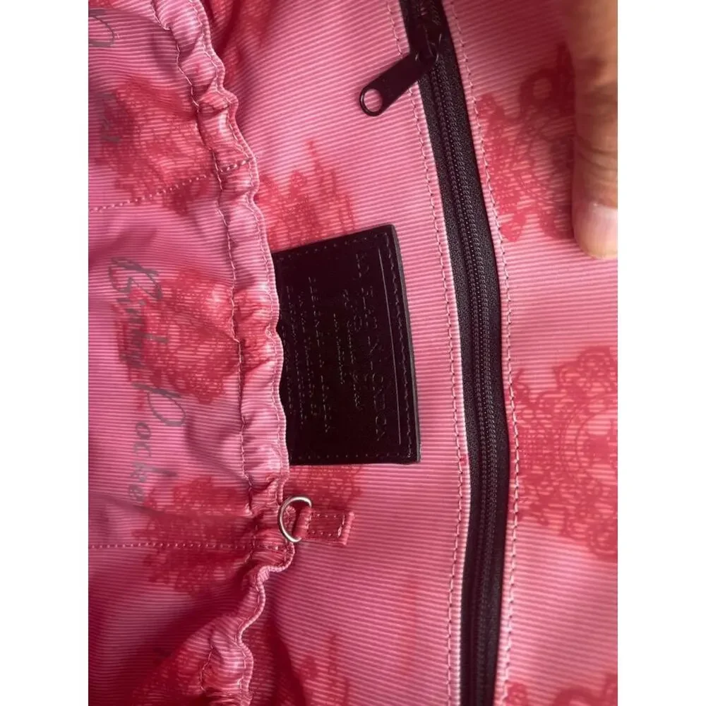 (Z) nwot Limited Edition New My Flat In London quilted DIAPER BAG (PU500